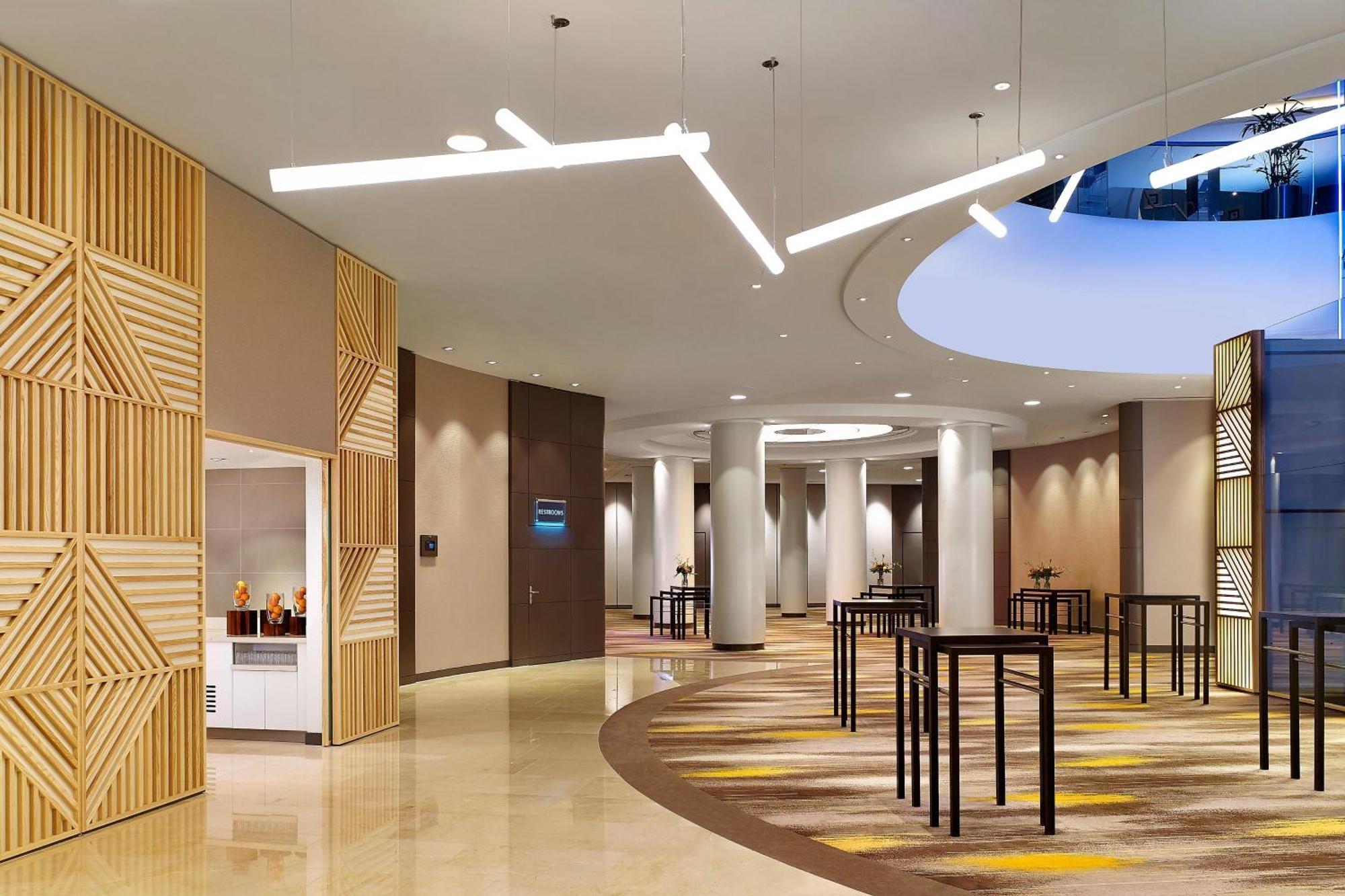 Hotel Sheraton Amsterdam Airport And Conference Center
