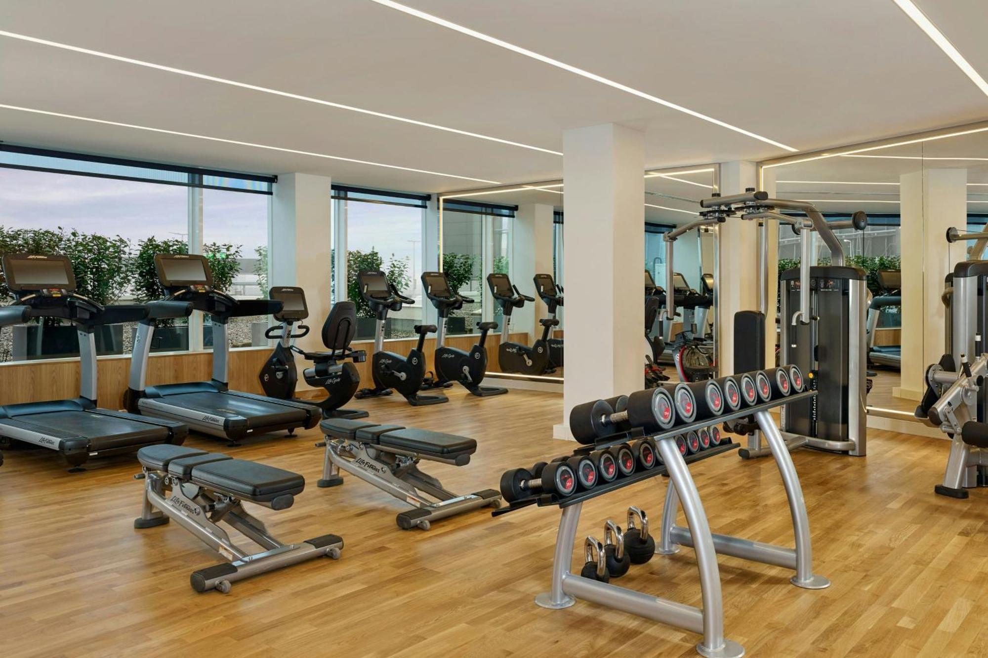 Sheraton Amsterdam Airport And Conference Center Hotel 4*
